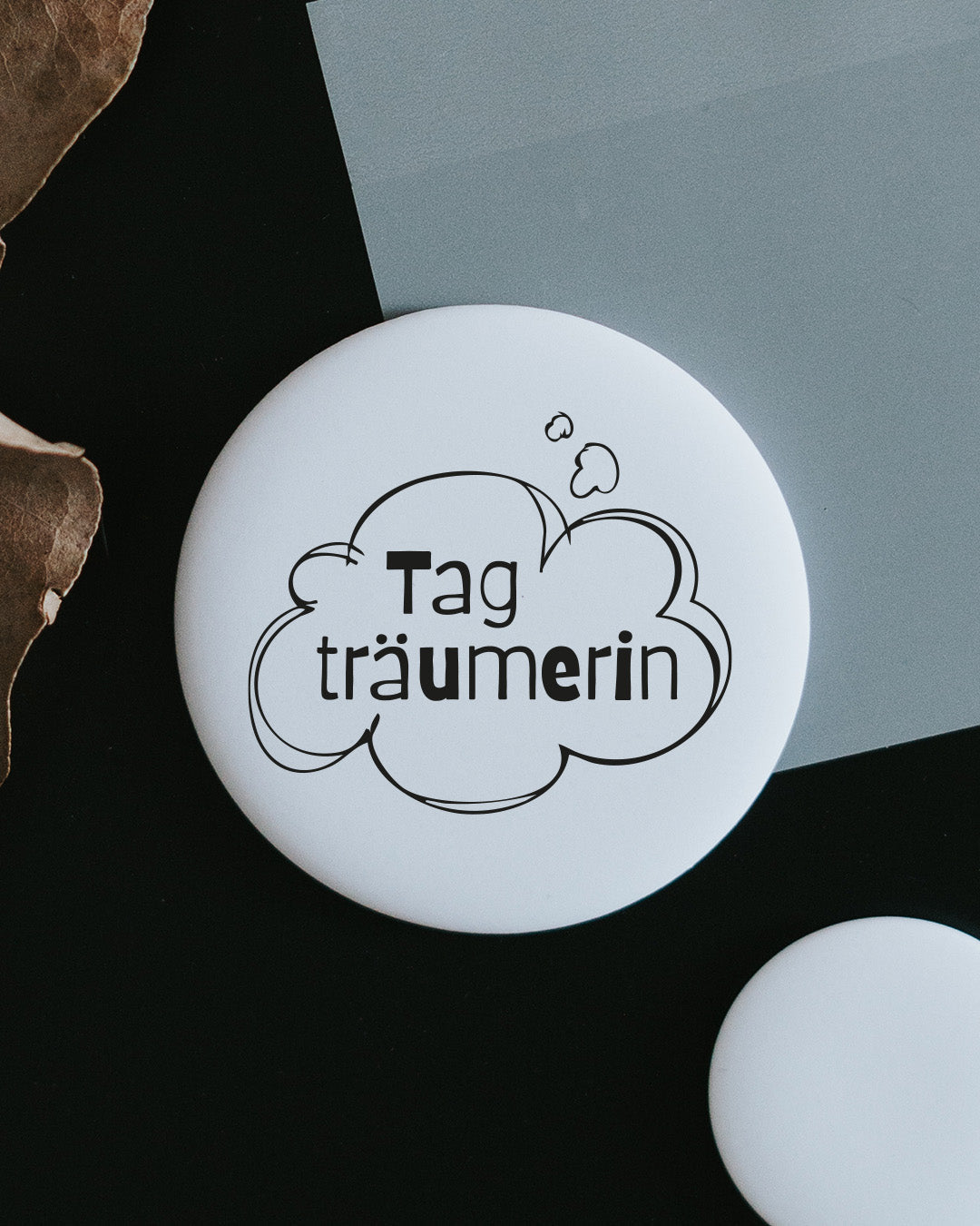 Magnet Tagträumerin – Kühlschrankmagnet mit verträumtem Spruch als Geschenk