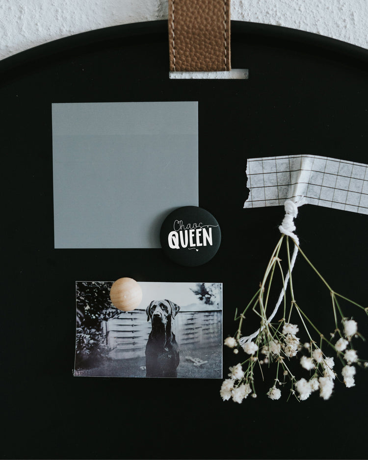Magnet Chaos Queen – Kühlschrankmagnet mit charmantem Spruch als Geschenk