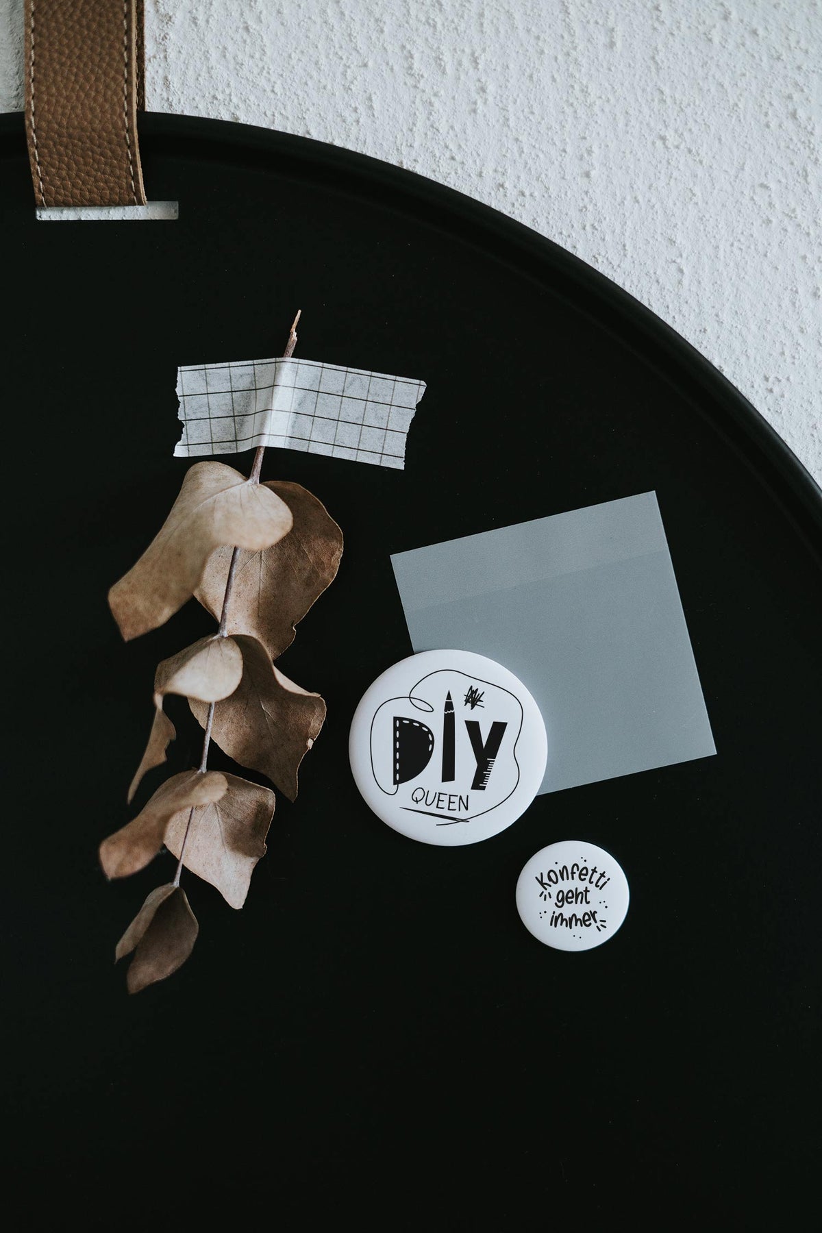 Magnet DIY Queen – großer Kühlschrankmagnet mit herzlichem Spruch als Geschenk