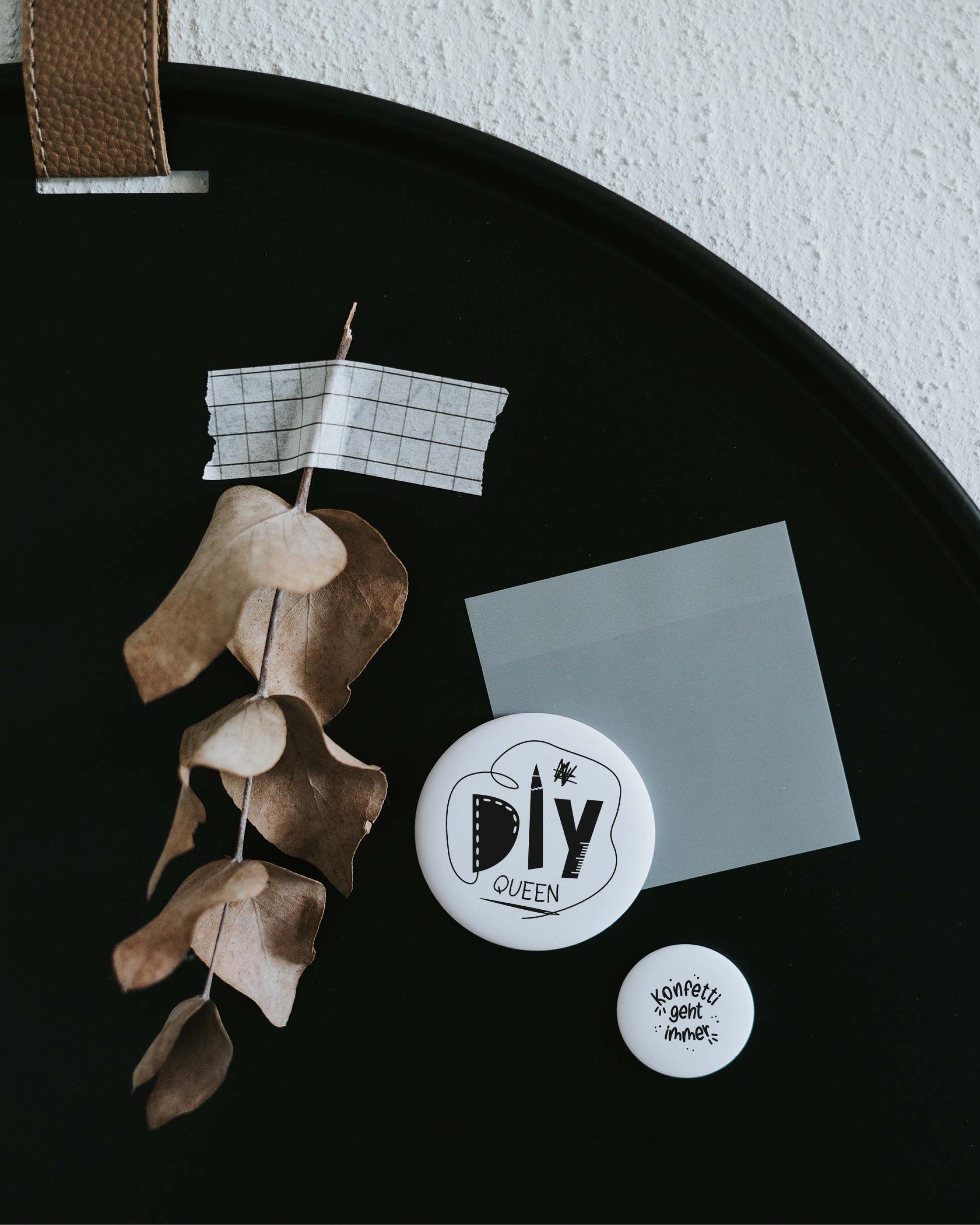 Magnet DIY Queen – großer Kühlschrankmagnet mit herzlichem Spruch als Geschenk
