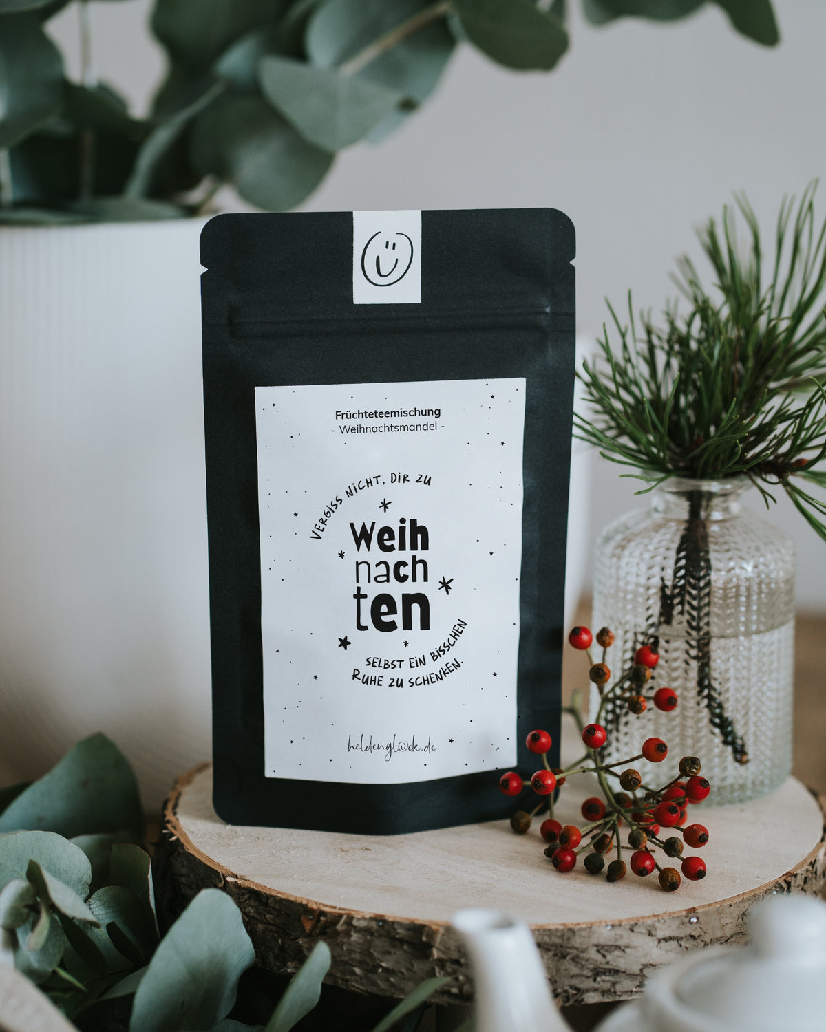 Ruhe schenken von Heldenglück, Früchtetee Weihnachtsmandel: Weitere Ansicht der Teepackung.