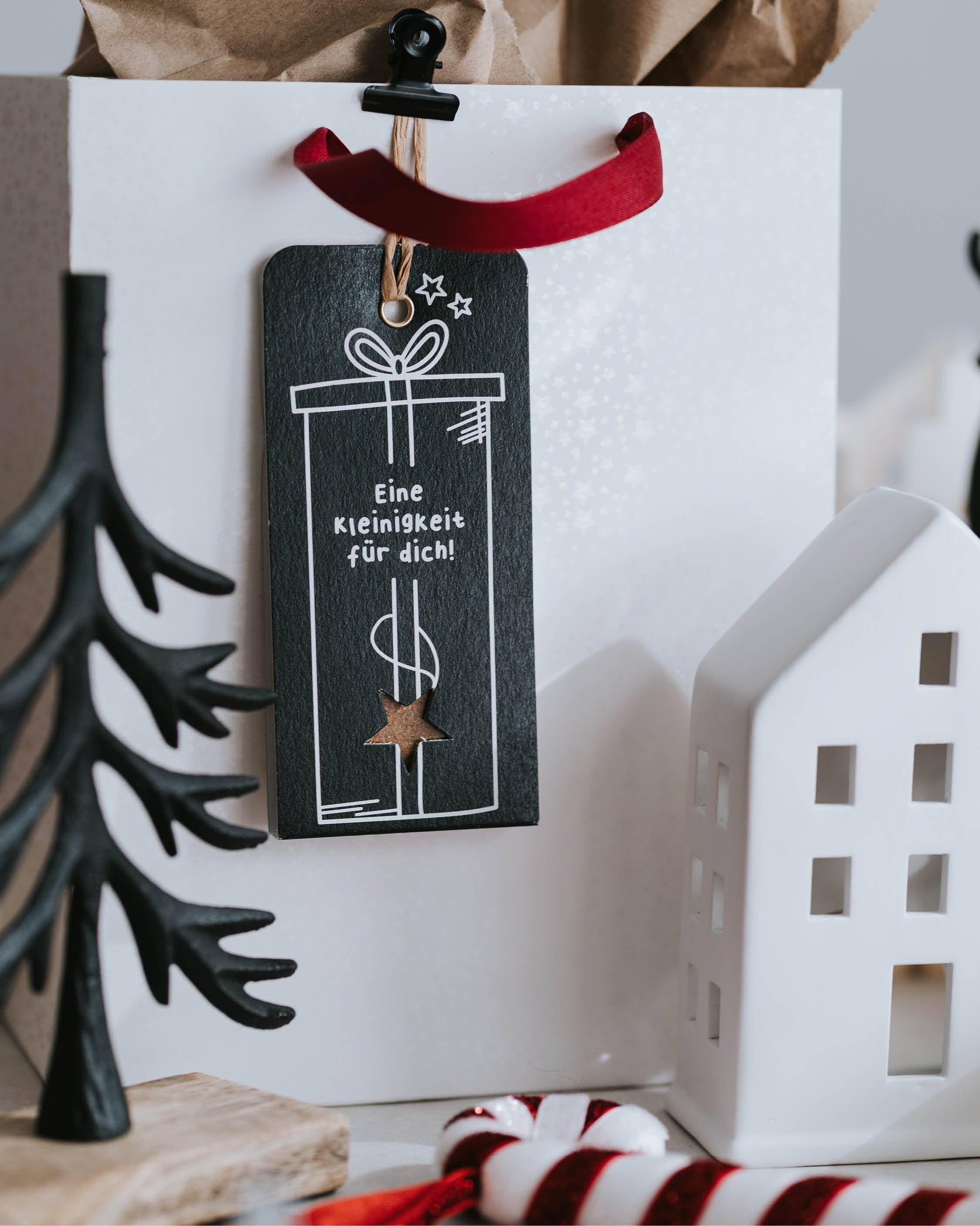 Kleine Aufmerksamkeit zur Adventszeit mit weihnachtlicher Gewürzmischung und liebevoller Botschaft.