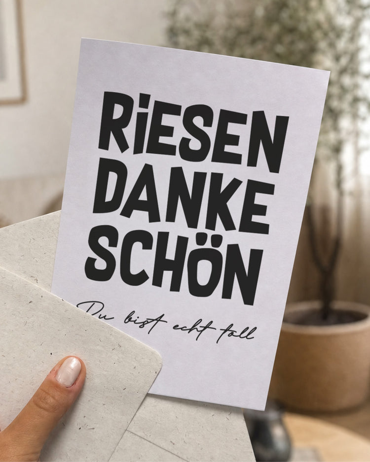 Dankeskarte mit Spruch „Riesen Dankeschön – Du bist echt toll“ in Schwarz-Weiß