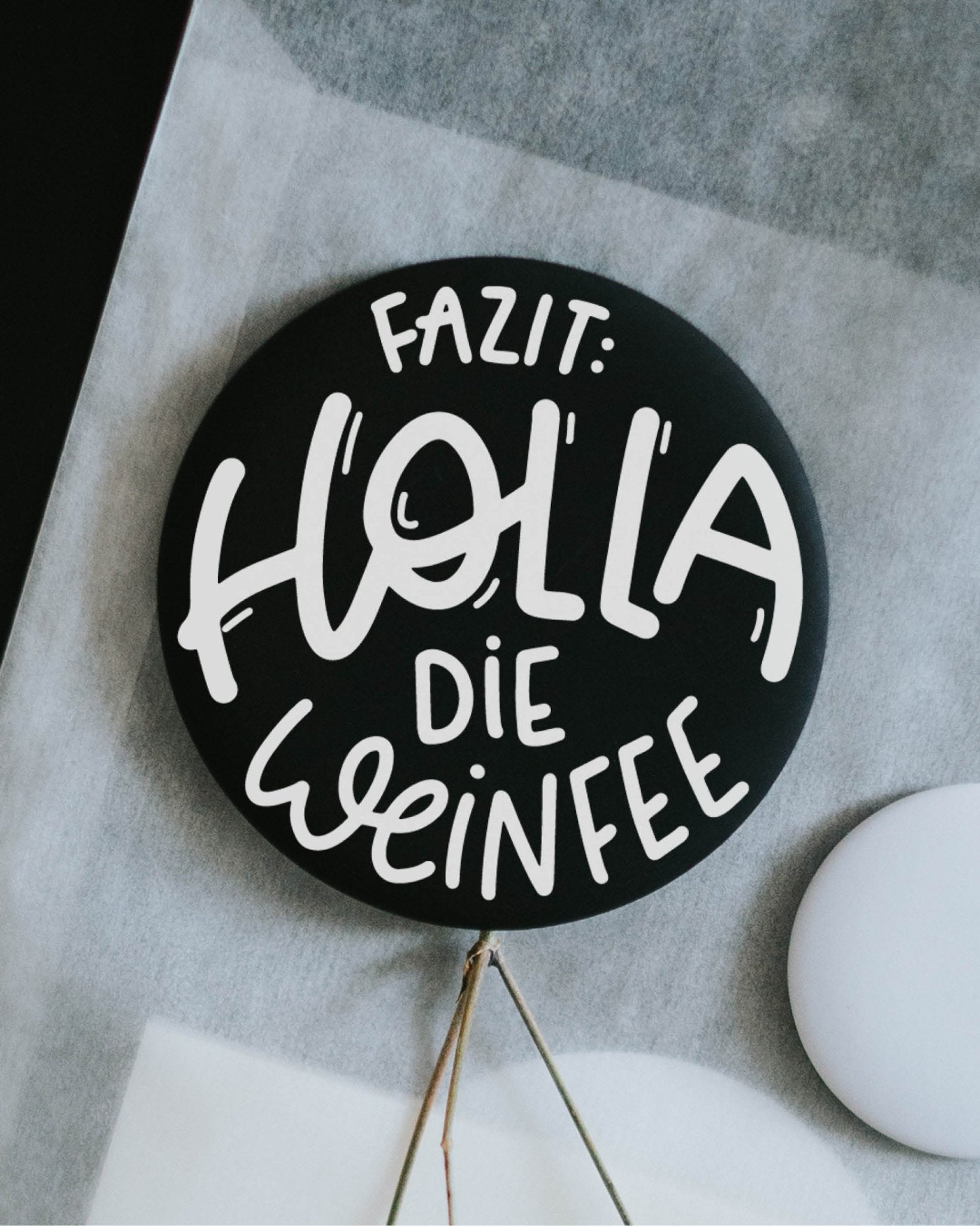 Magnet · Holla die Weinfee · groß - Heldenglück für Händler