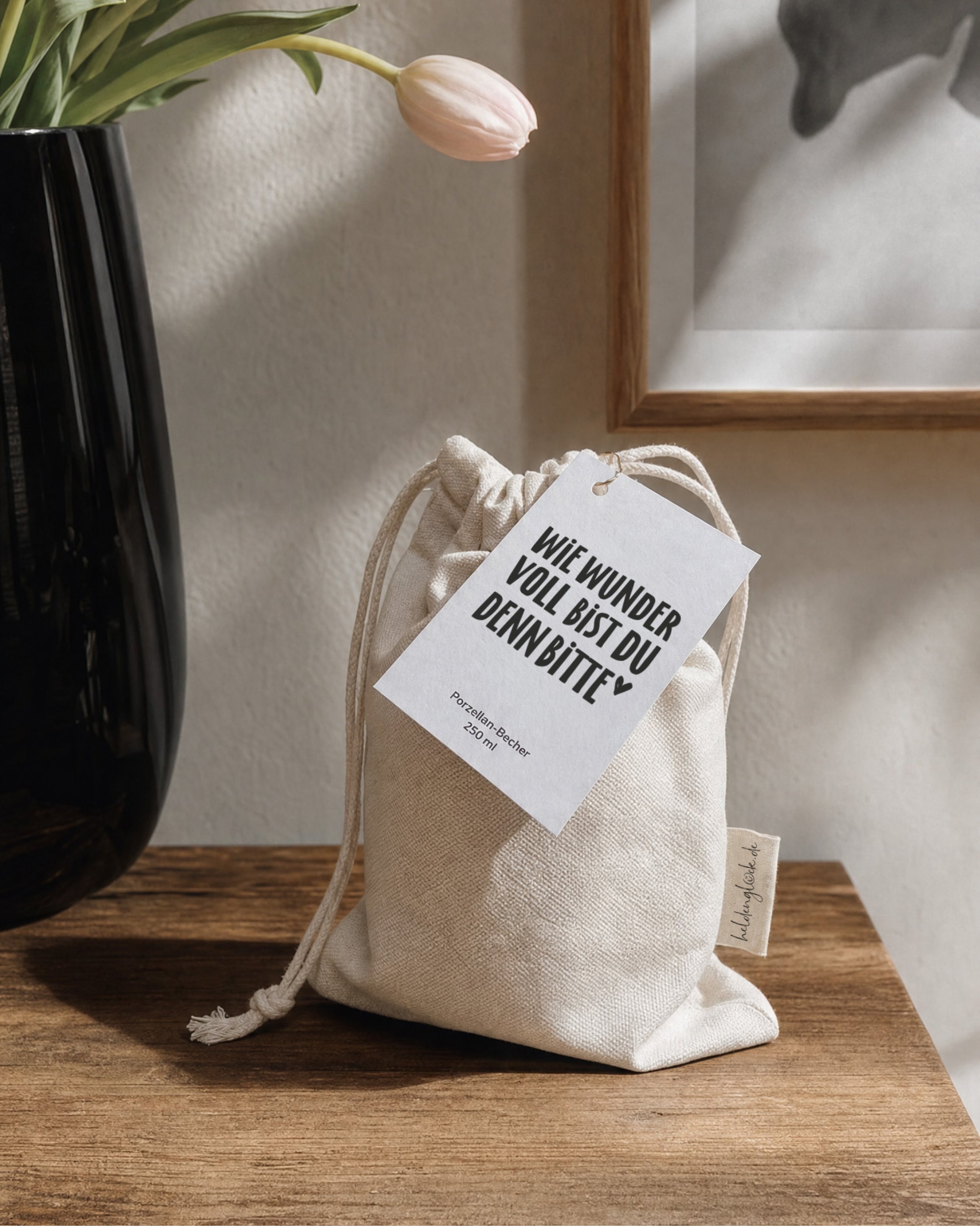 Porzellanbecher als kleines Geschenk mit Botschaft