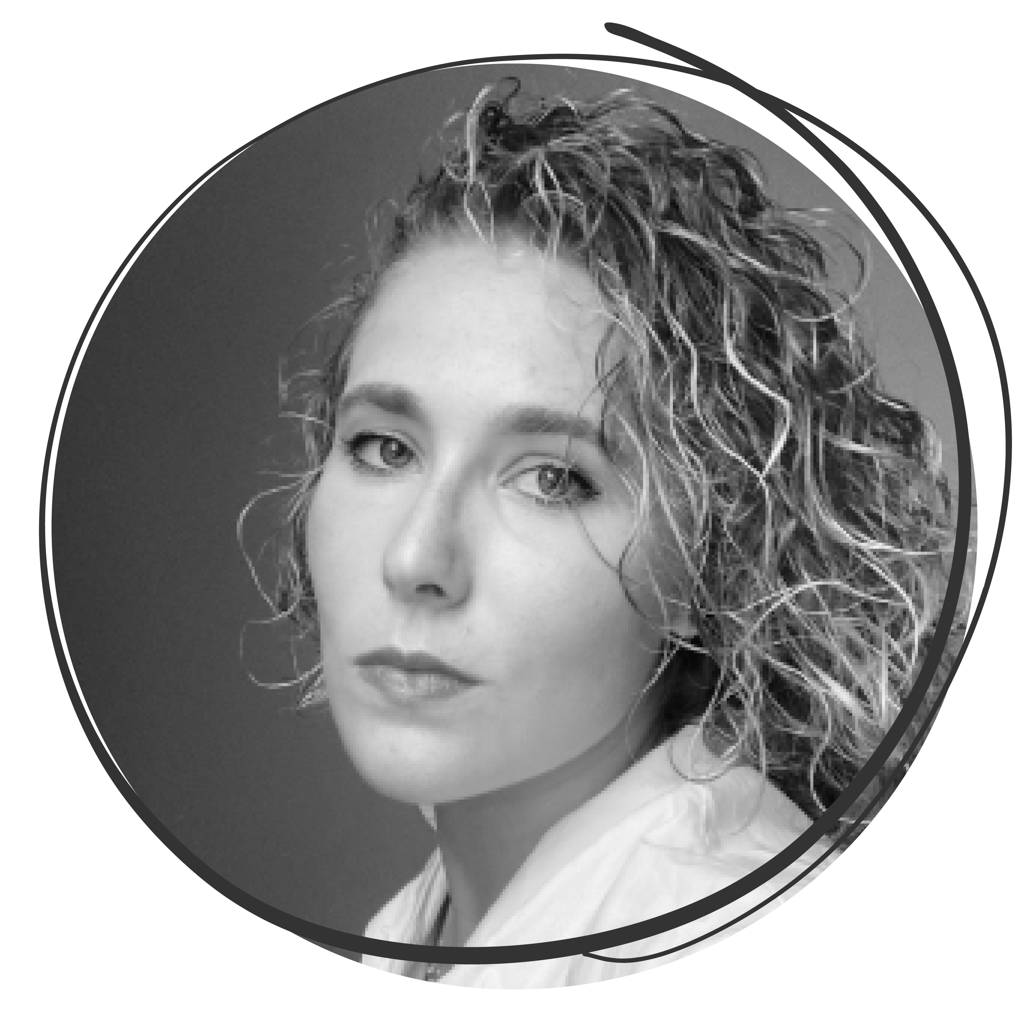 Teamfoto einer Person aus dem Designteam – zuständig für kreative Gestaltung und visuelles Konzept